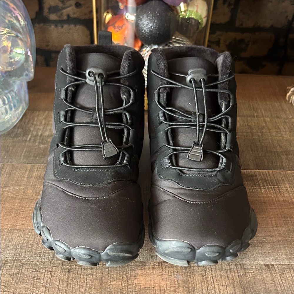 Black Winter Boots